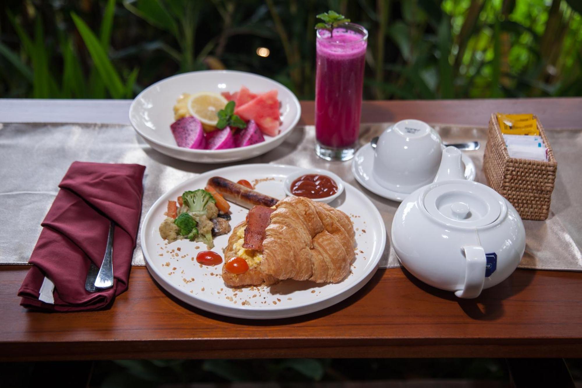 Teba Suci Suite And Villas Ubud  Exterior photo